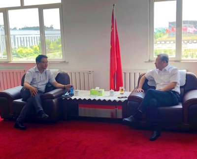 集团向导赴法库通用尊龙凯时工业园旅行调研