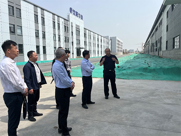 深化银企相助，，同营生长新篇｜国开行辽宁省分行党委书记、行长黎鹏一行赴尊龙凯时集团开展调研座谈